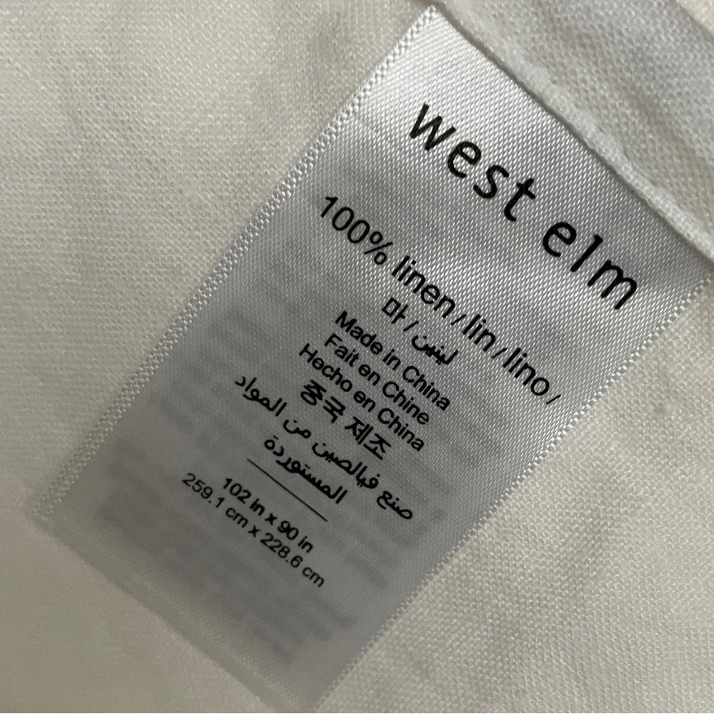 New West Elm White Linen Flatted Sheet 102” x 90”